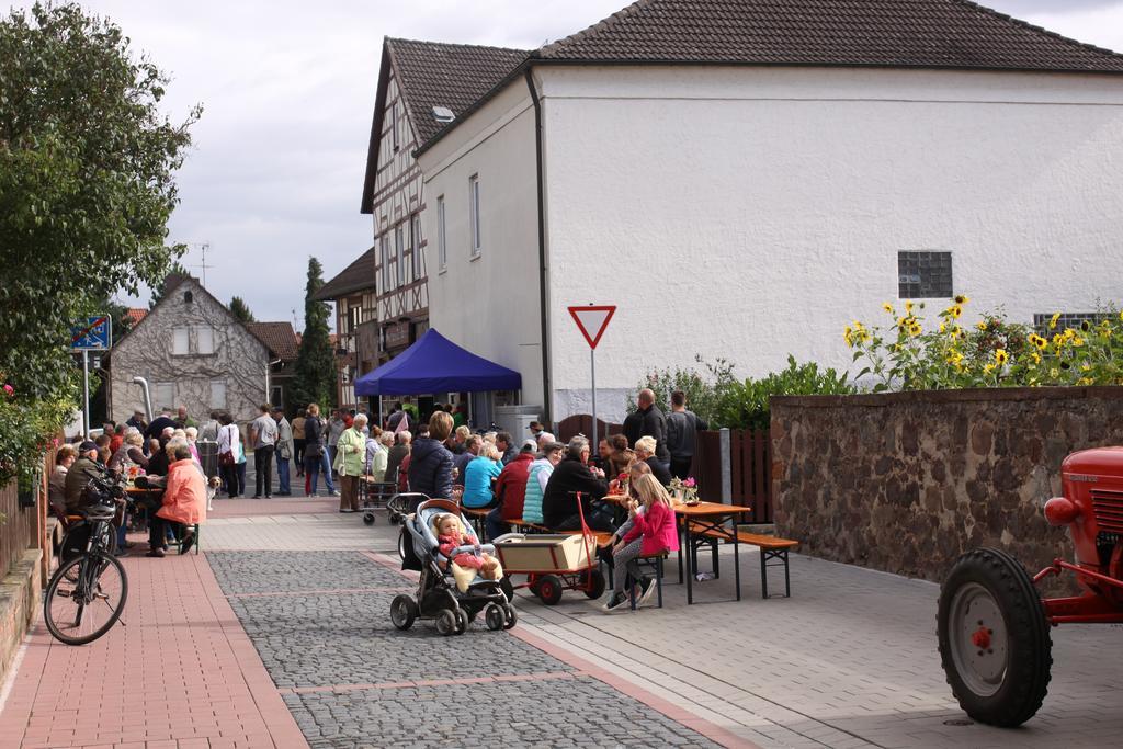 Hotel Zur Krone Ronneburg  外观 照片