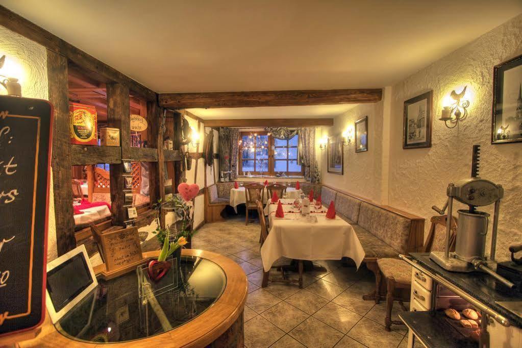 Hotel Zur Krone Ronneburg  外观 照片
